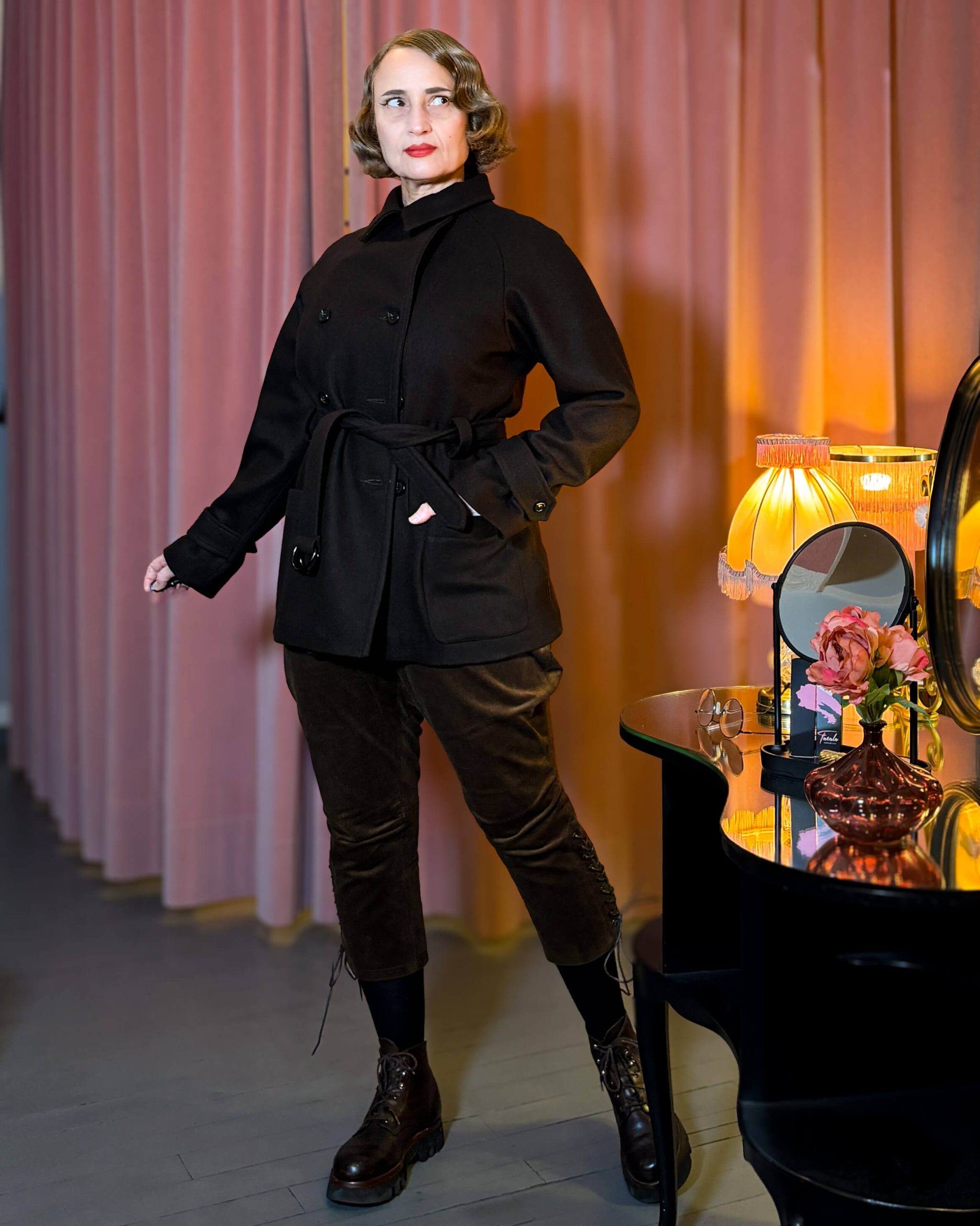 1940s Breeches Landgirl - Cord braun – Bild 8